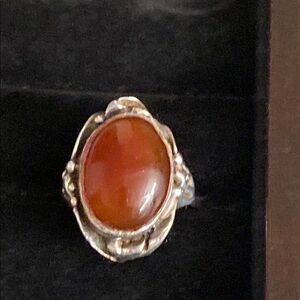 Elegant Silver and Amber Gemstone Ring